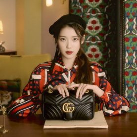 8위 [가수 아이유] GUCCI 구찌 마몬트 마틀라세 백 화이트,블랙 & 미니,스몰,미디움 443497