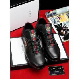 GUCCI 구찌 타이거자수 스니커즈