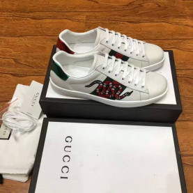 GUCCI 구찌 에이스 Ace embroidered snake sneaker