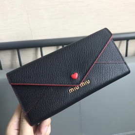 MIUMIU 미우미우 마드라스 러브로고 레더월릿 4가지 색상