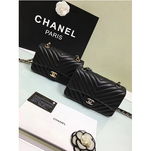 CHANEL 샤넬 쉐브론 클래식 뉴미니 A1119-5