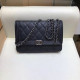 CHANEL 샤넬 캐비어 비어 WOC 미니 크로스백 은장 A033811 19CM