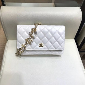 CHANEL 샤넬 WOC 봄신상 80036 19CM