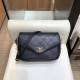 CHANEL 샤넬 숄더백 봄신상 AS0412 19CM