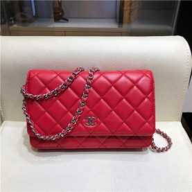 CHANEL 샤넬 WOC 램스킨 A33813 신상