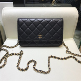 CHANEL 샤넬 WOC 램스킨 A33813신상