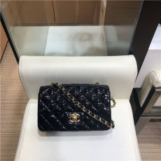 CHANEL 샤넬 에나멜 클래식 1116 20CM