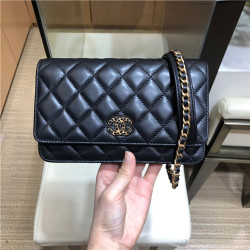 CHANEL 샤넬 WOC 19CM  AS86062