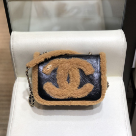 CHANEL 샤넬 숄더백 A0321-1 신상