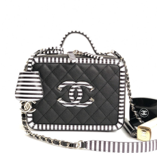 CHANEL 샤넬 카메라백 21CM AS93344 2020/신상