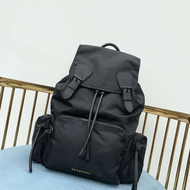 BURBERRY 버버리 신상 백팩 라지 B10547-1