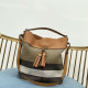 BURBERRY 버버리 송지효 가방 B105203-1