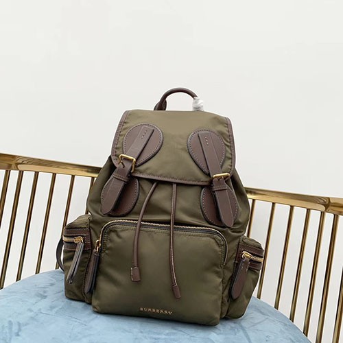 BURBERRY 버버리 신상 백팩 라지 B50418-2