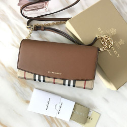 BURBERRY 버버리 체인숄더백 신상 B741892