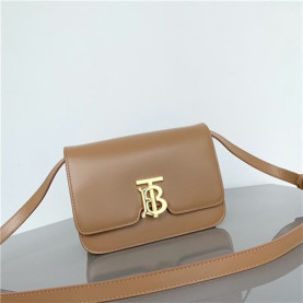 BURBERRY 버버리 TB 숄더백 신상 B770151