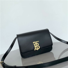 BURBERRY 버버리 TB 숄더백 신상 B770151