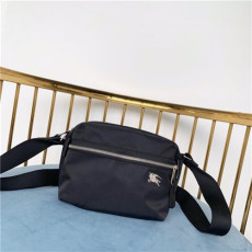 BURBERRY 버버리 카메라백 신상 B94156