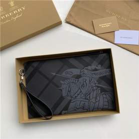 BURBERRY 버버리 클러치 신상 B33014-2
