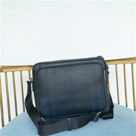 BURBERRY 버버리 남자 런던 메신져백 신상 B10058