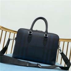 BURBERRY 버버리 남자 서류가방 신상 B10051