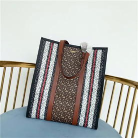 BURBERRY 버버리 TB 쇼핑백 B8989 신상