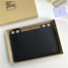 BURBERRY 버버리 남성용 클러치 B7088-1 신상