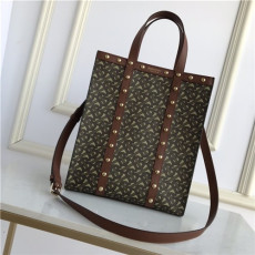 BURBERRY 버버리 토트&숄더백 B50681-1신상