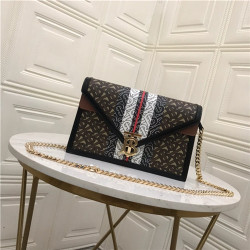 BURBERRY 버버리 체인 숄더백 B5028 신상