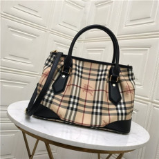 BURBERRY 버버리 HAYMARKET CHECK 숄더백 B92271-1 신상