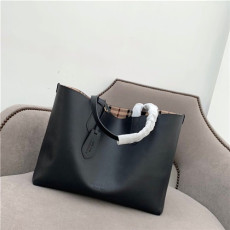 BURBERRY 버버리 쇼핑백 B81899-2 신상