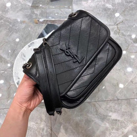 SAINT LAURENT 생로랑 인기 빈티지 선셋백 스몰 22CM Y30121-2