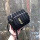 SAINT LAURENT 생로랑 카메라백 신상 Y610020