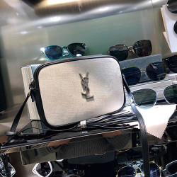 SAINT LAURENT 생로랑 카메라백 봄신상 Y105080