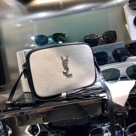 SAINT LAURENT 생로랑 카메라백 봄신상 Y105080
