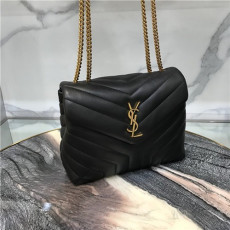 SAINT LAURENT 생로랑 루루 토이백 미듐 Y22987 신상