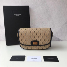 SAINT LAURENT 생로랑 플랩백 신상