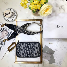 DIOR 디올 캔버스 카메라백 블랙톤 CAMERA BAG 22CM