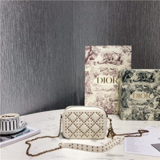 DIOR 디올 레이디 카메라백 신상