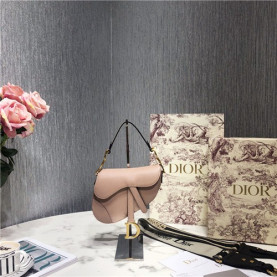 DIOR 디올 새들백 SADDLE M0447 19.5CM (스트랩선택가능함)