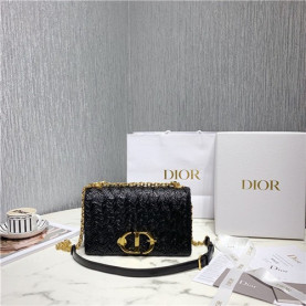 DIOR 디올 몽테뉴  M9202  신상