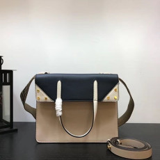 FENDI 펜디 신상 플랩백 숄더&크로스백 25CM