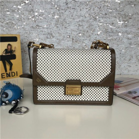 FENDI 펜디 KAN U  숄더백 F808899-2 신상
