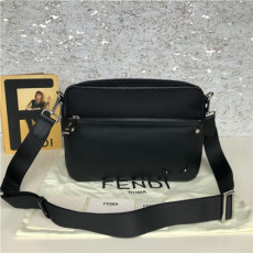 FENDI 펜디 남성용 숄더백 F2812-1 신상