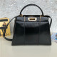 FENDI 펜디 피카푸 아이코닉 F8839  신상