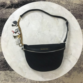 BALENCIAGA 발렌시아가 힙색 신상 B102515