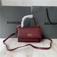 BALENCIAGA 발렌시아가 샤프 사첼백 XS 신상
