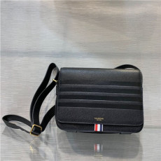 THOM BROWNE 톰브라운  남성용 숄더백 TB50167-3 2020/신상