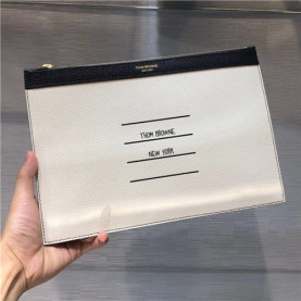 THOM BROWNE 톰브라운 클러치 TB506922 신상