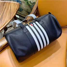 THOM BROWNE 톰브라운 여행구 TB501471 신상