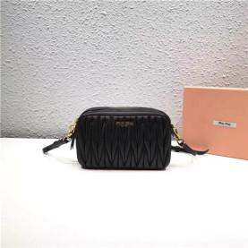MIUMIU 미우미우 미니 숄더백 5BH539-2 2020/신상